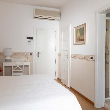 Villa Arizona Milano Marittima Exterior photo