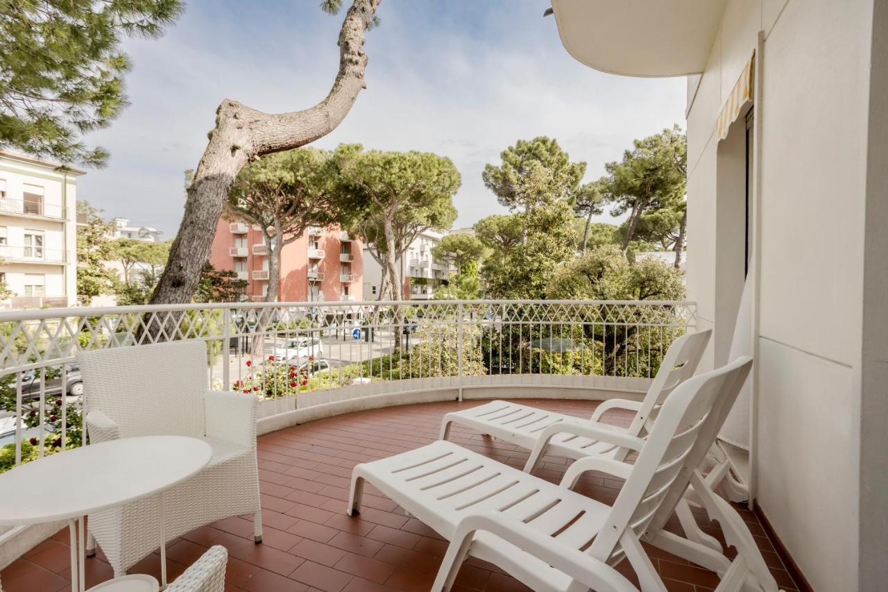 Villa Arizona Milano Marittima Exterior photo