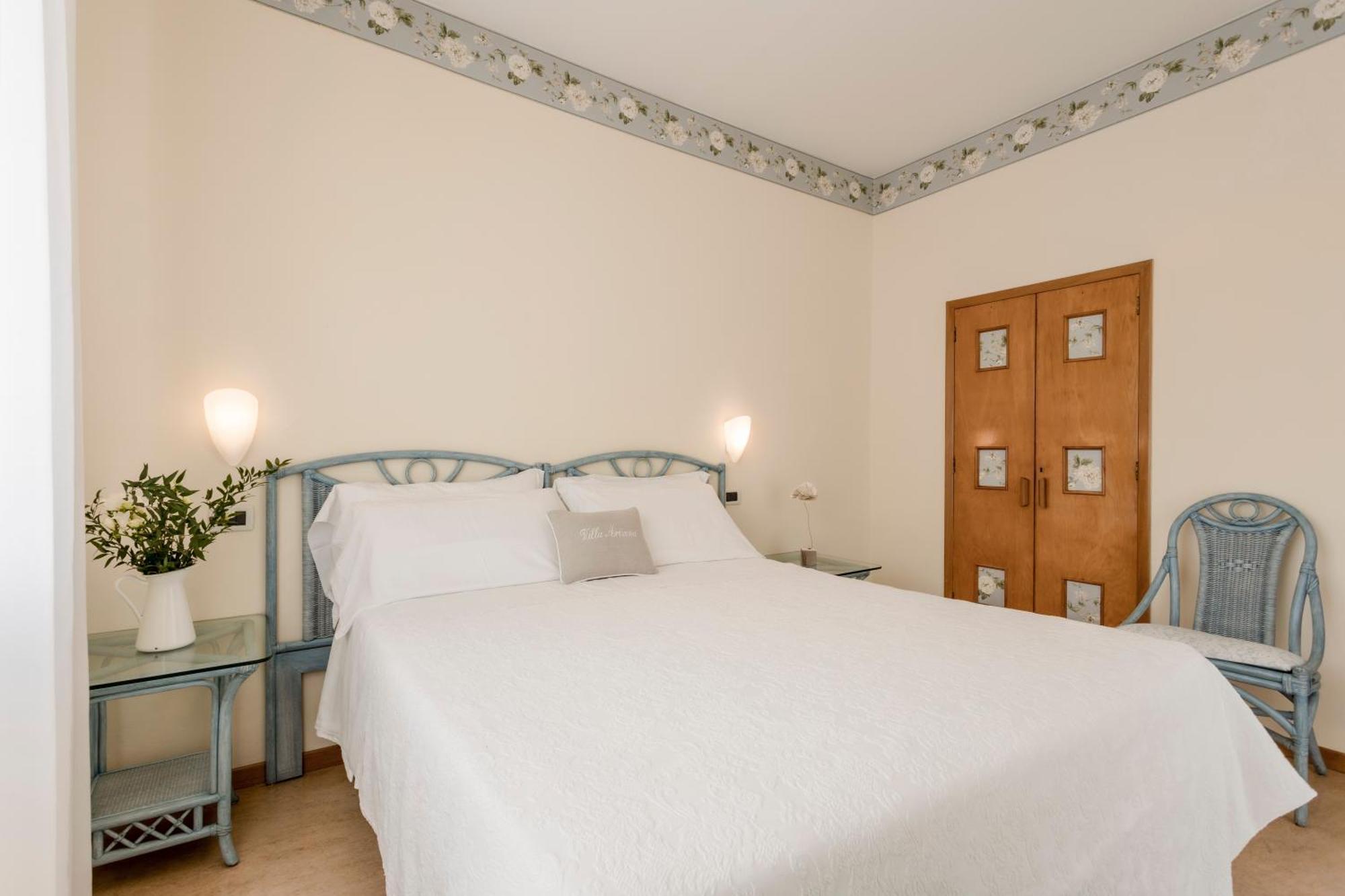 Villa Arizona Milano Marittima Exterior photo